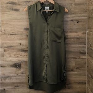 Olive Sleeveless dress